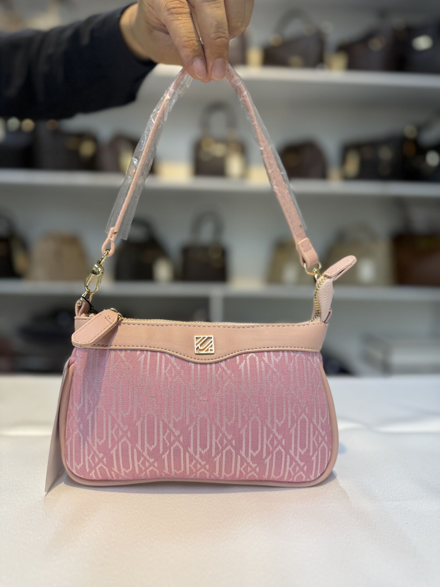 İPEKYOL BAGET ÇANTA (REPLİKA) pembe