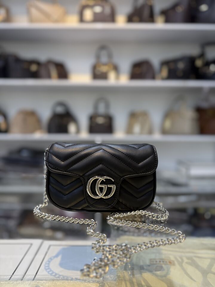 GUCCİ KAPAKLI ÇAPRAZ ÇANTA (REPLİKA)