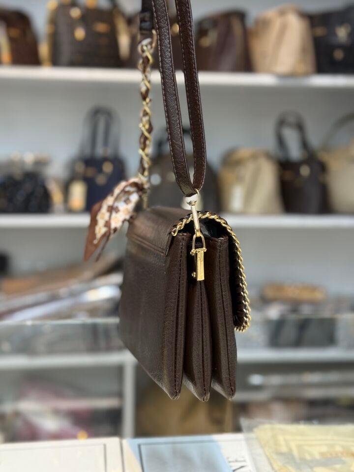 GİZEM SCHARFS POLO FULARLI ÇANTA kahverengi