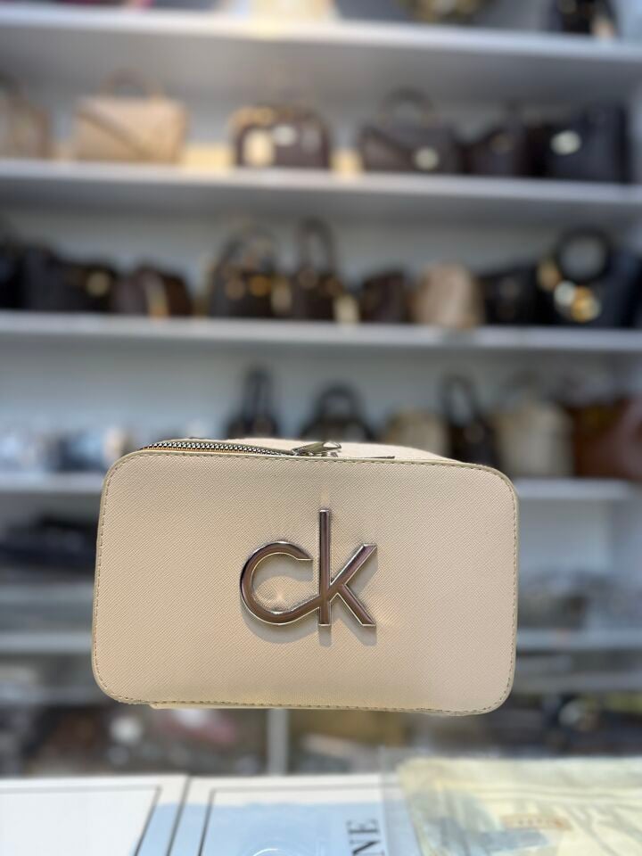 CALVİN KLEİN BAYAN ÇANTA (REPLİKA) krem